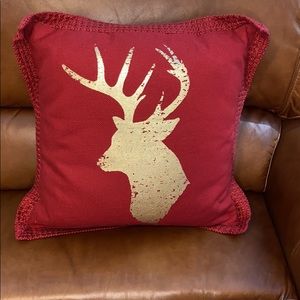 Decorative pillows